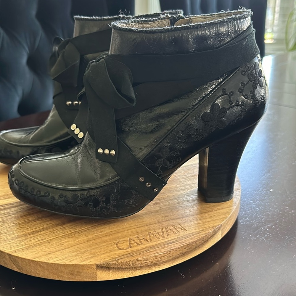 Cute black booties